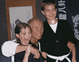 Bill Wallace & Kung Fu student picture